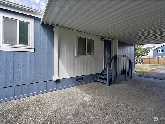 3rd image of 11901 55TH Avenue NE #19