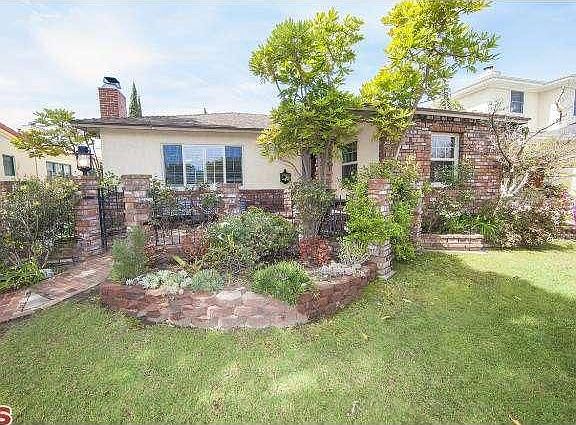 5th image of 7927 Agnew Ave