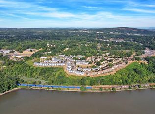 522 Barberry Ln, New windsor, NY 12553