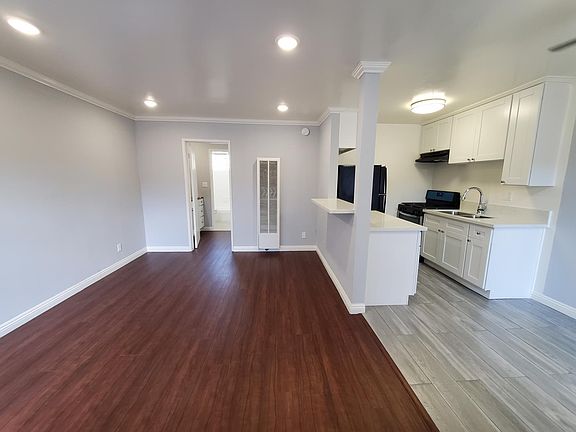 5th image of 1421 N Mansfield Ave APT 6