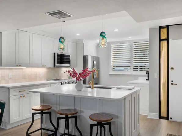 1825 Tarpon Lane #106, Vero Beach, FL 32960