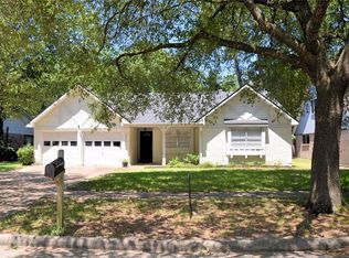 22207 Walnut Valley Dr, Spring, TX 77389