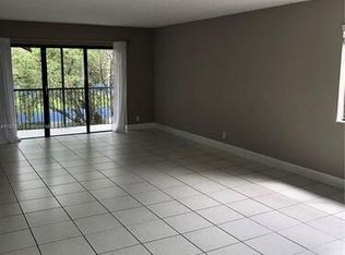 280 Racquet Club Rd #280, Fort Lauderdale, FL 33326