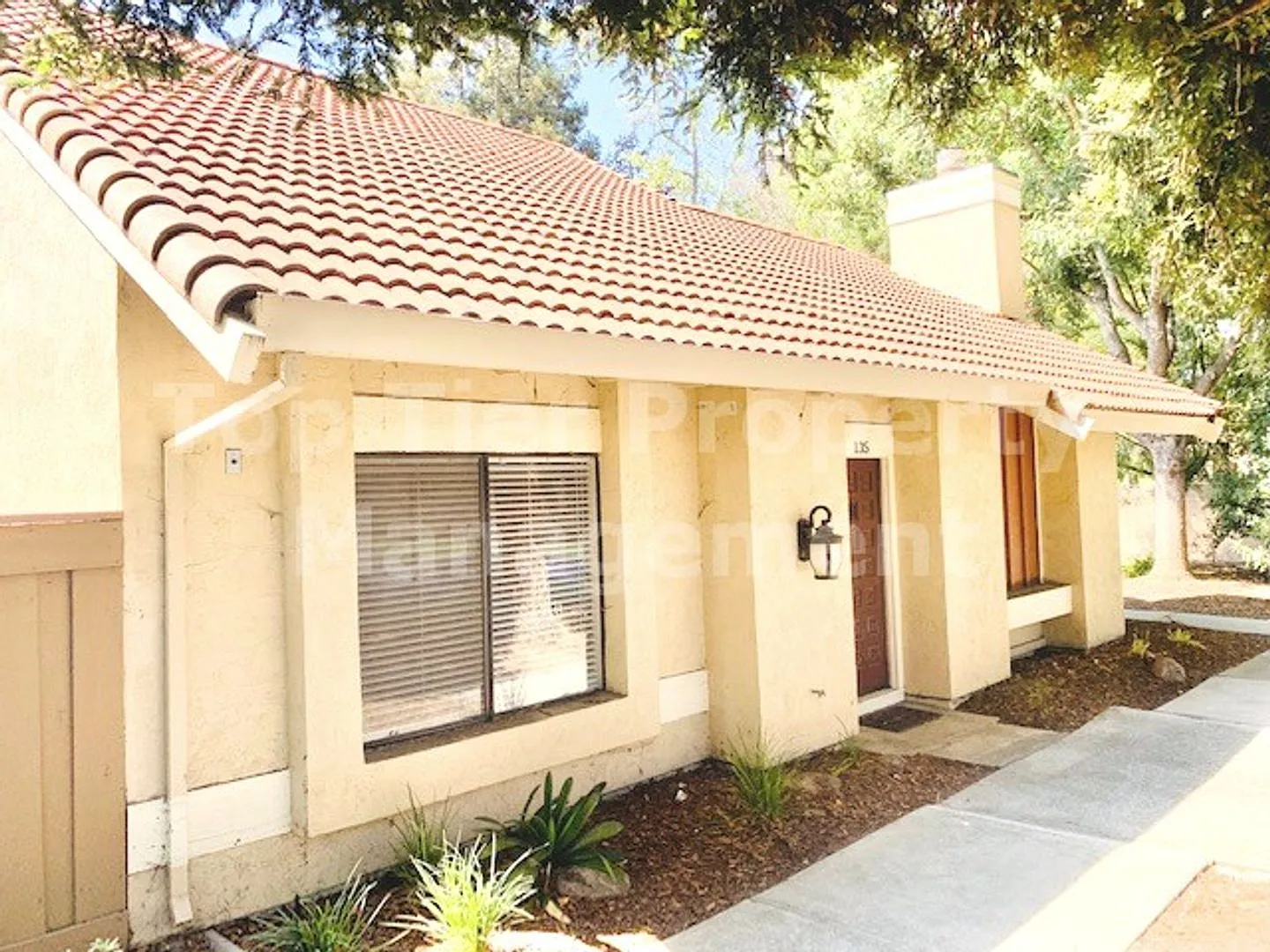 Beautiful 2 Bd/2 Ba, 1500 sf Walnut Creek Townhouse in desirable Rancho Dorado HOA available 10/1... — Photo 1