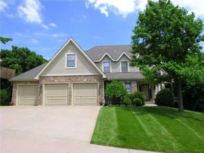 221 Camelot Dr, Liberty, MO, 64068