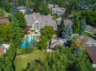17 Bayview Rdg, Toronto, ON M2L 1E3