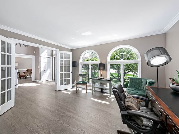 5th image of 3111 White Eagle Dr