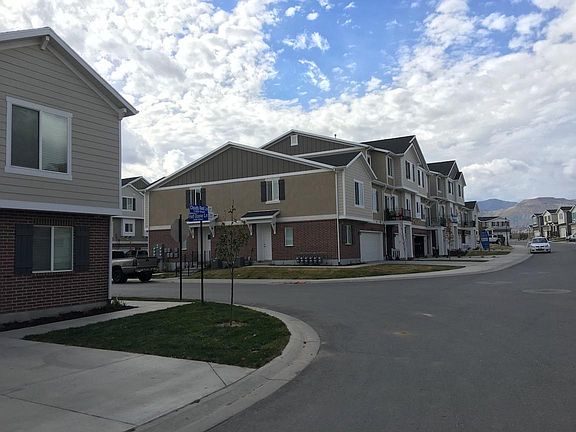 3rd image of 5383 W Clouds Rest Ln