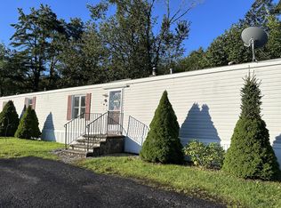 200 Cape Rd, Hollis Center, ME 04042