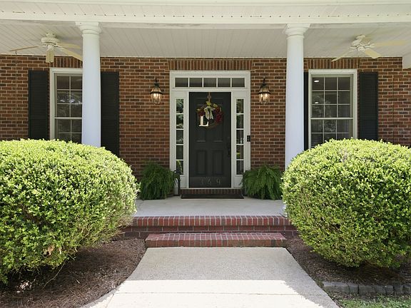 5th image of 349 Parkview Ln