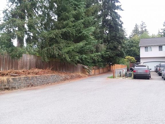 5th image of 6108 79th Pl NE