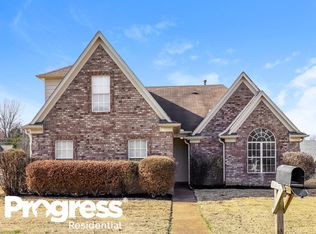 75 Greer Ln, Oakland, TN 38060