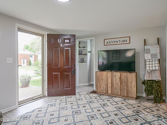 2nd image of 556 Spartan Ave