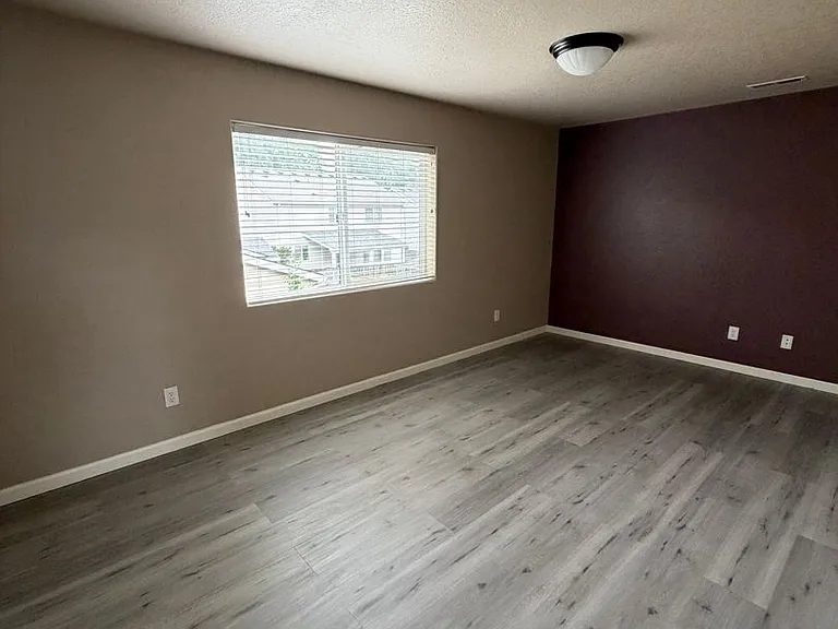 6108 NE 84th Ave — Photo 22