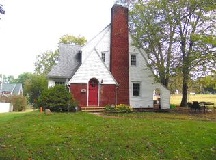 1264 Crescent Rd, Coshocton, OH 43812