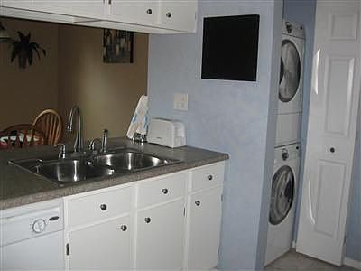 5th image of 8465 Woodgrove Ct