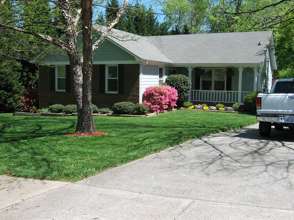 2nd image of 9507 Central Dr
