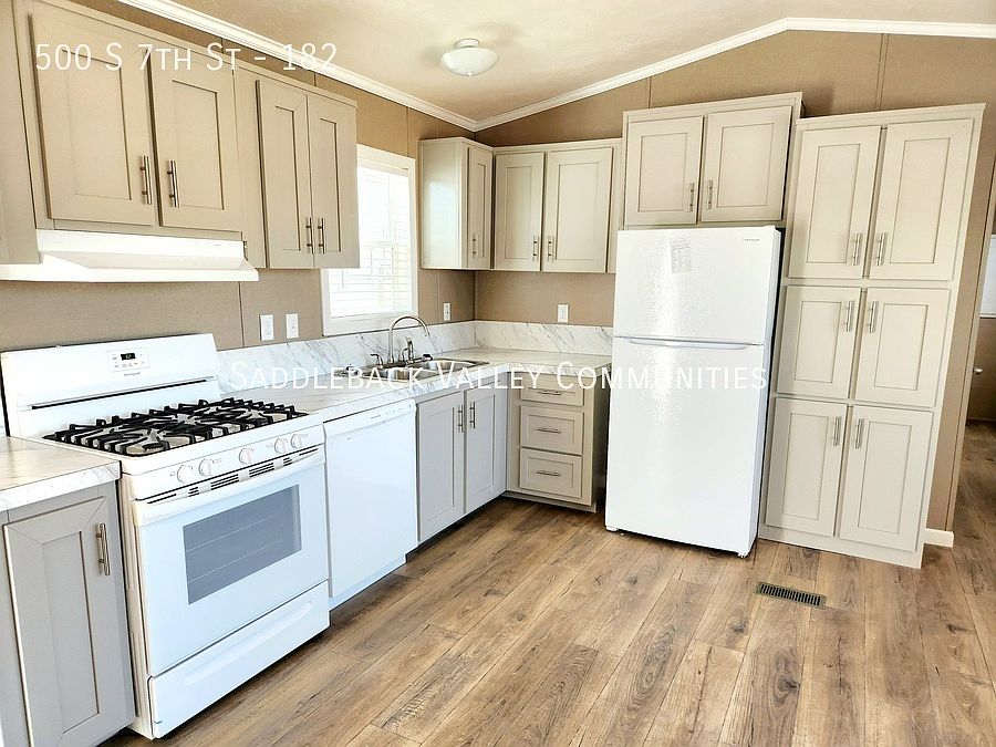 1st image of 500 S 7th St #182