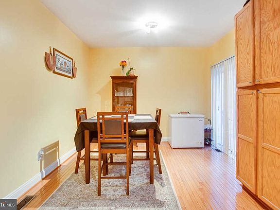4th image of 2564 Miranda Ct