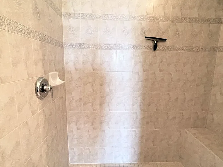 1842 San Trovaso Way — Photo 31