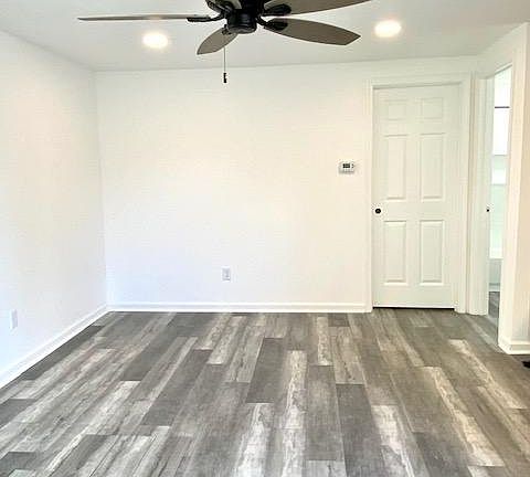 2nd image of 3610 Avenue Q
