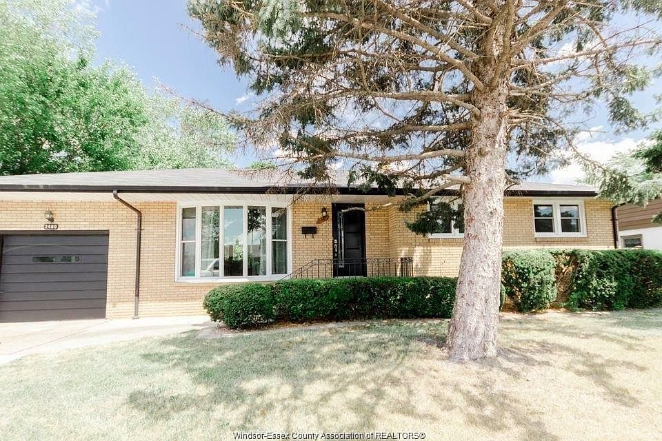 2480 Dominion Blvd, Windsor, ON N9E 2M4 Zillow
