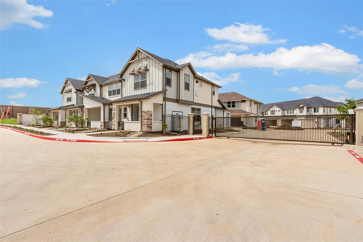 Building Photo - 5900-200 US Highway 287