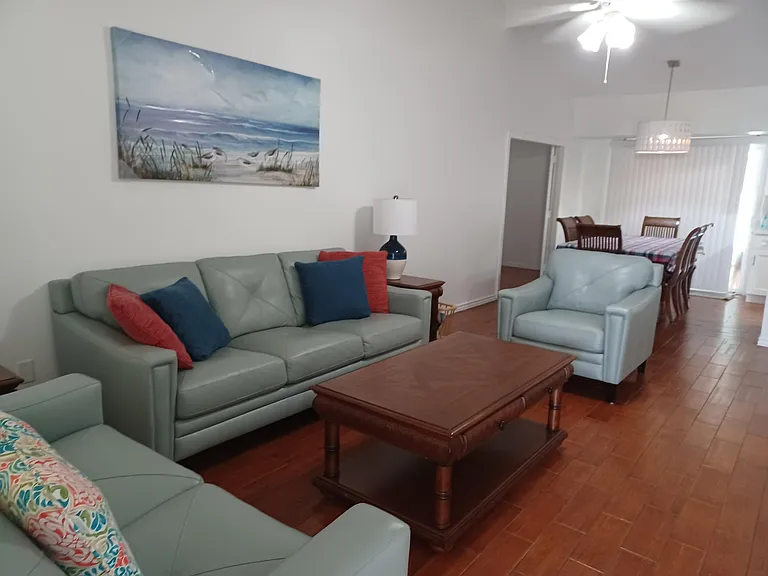 11424 Haymarket Ct — Photo 3
