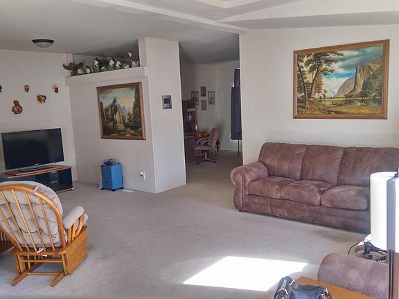 5th image of 617 N Lancelot Ln