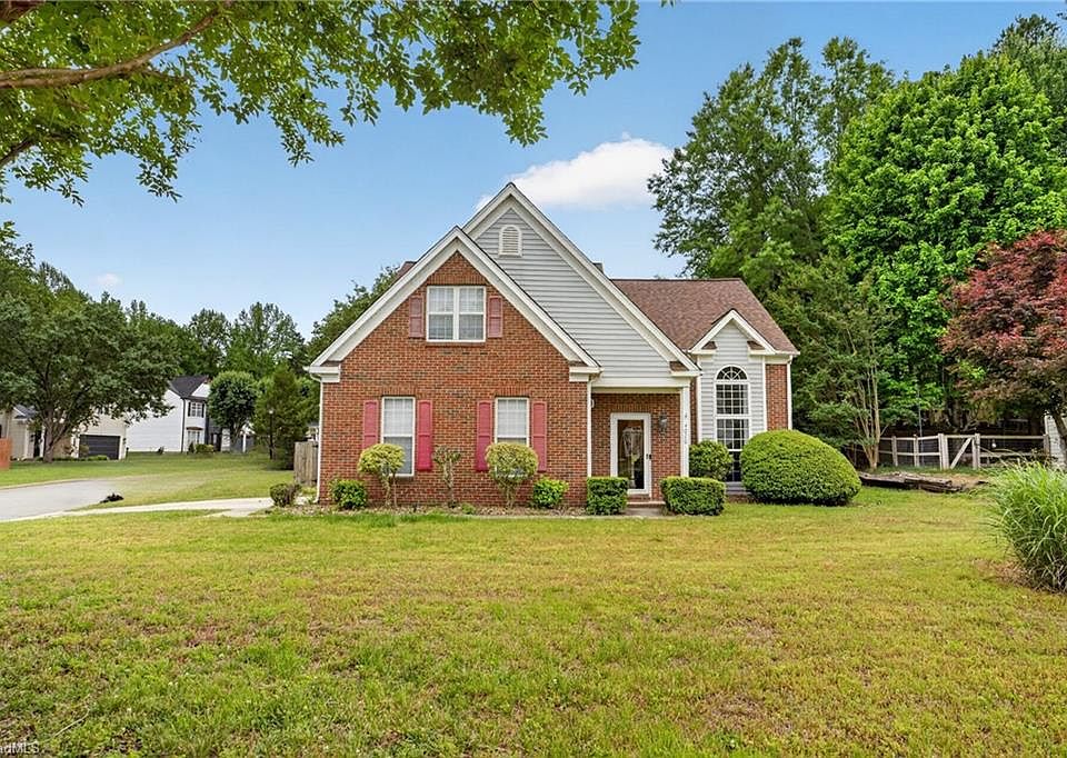 1st image of 4020 Tutbury Dr