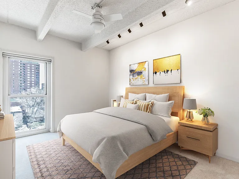 130 N Pearl St #703 — Photo 15