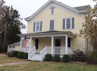 117 W Cleveland Ave, Sterling, KS 67579