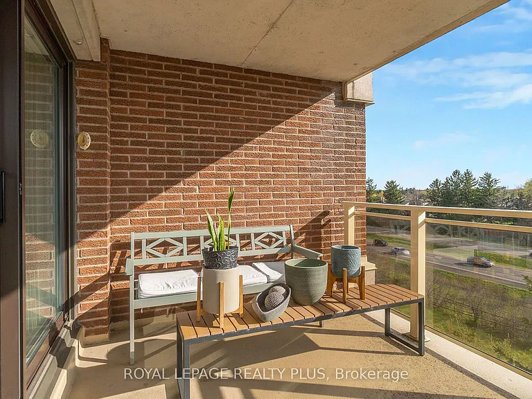 8 Christopher Ct #603 — Photo 37