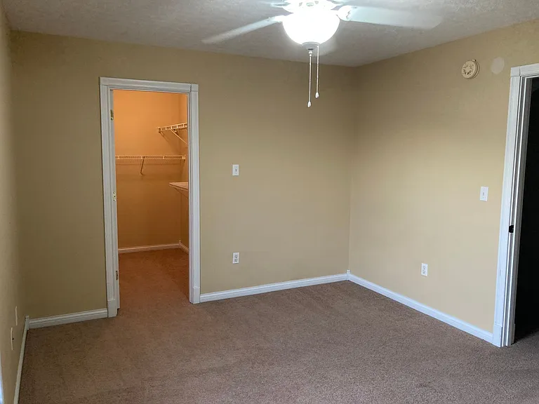 121 Chevy Chase Pl — Photo 26