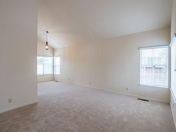 2nd image of 971 B St