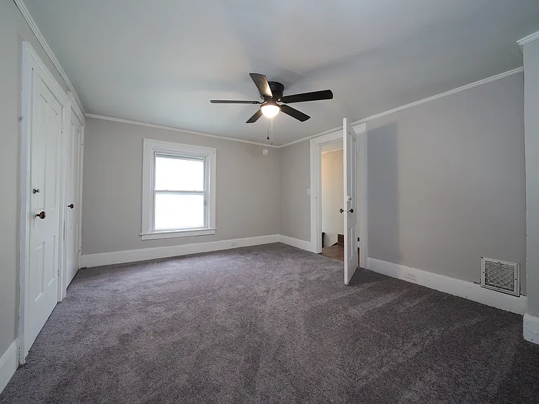81 Madison St — Photo 13