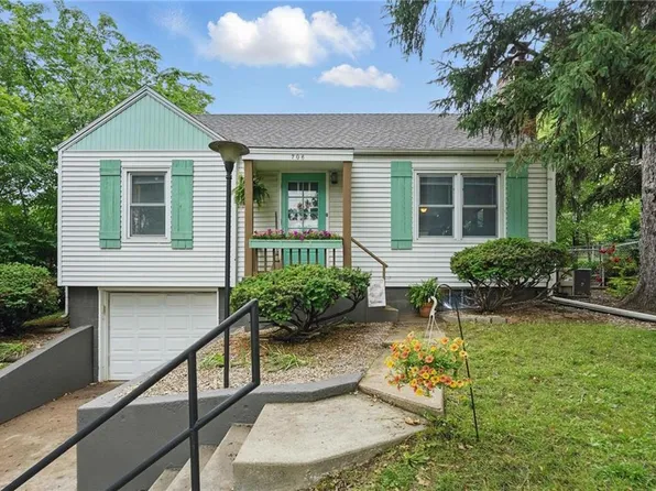 706 NE 42nd Ter, Kansas City, MO 64116