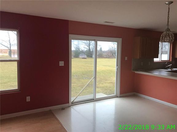 5th image of 1202 Northcliffe Dr