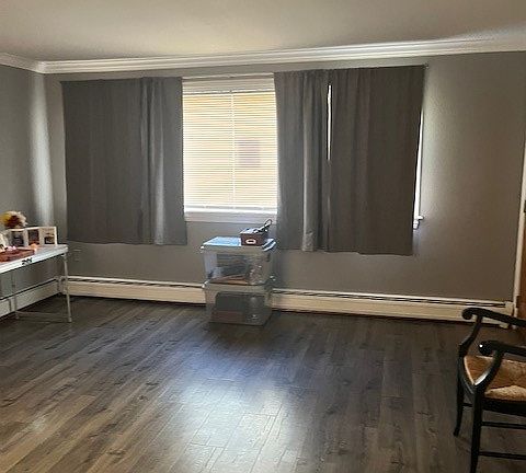 5th image of 6249 N Northwest Hwy APT 1