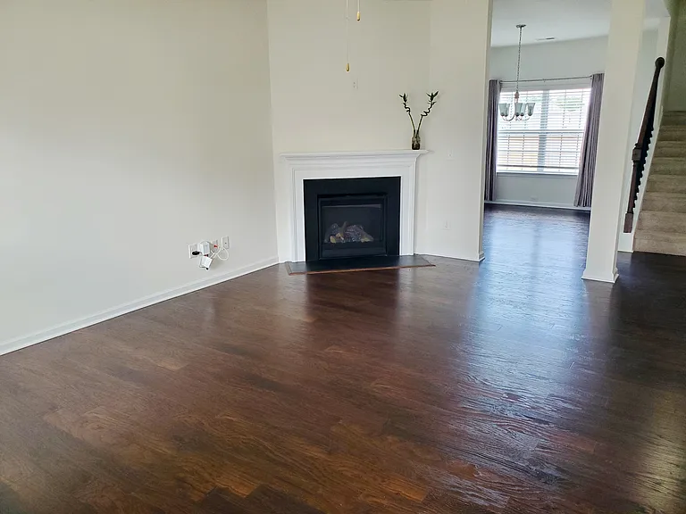 814 Hillsdale Ave — Photo 5