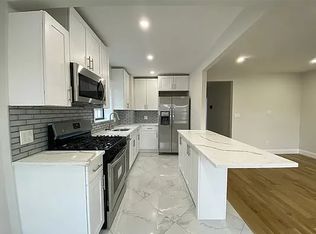 47-05 28th Ave #3, Astoria, NY 11103