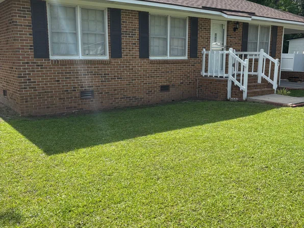 37 Westend St, Manning, SC 29102