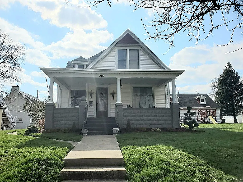 407 N Main St photo 1