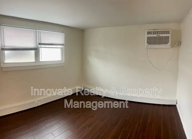 613 N Broad St #10 — Photo 13