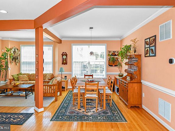 5th image of 5977 Tapestry Dr