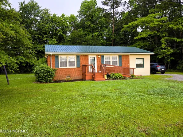 1651 White Oak River Road, Maysville, NC 28555