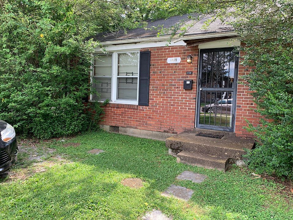 left side of one - level duplex