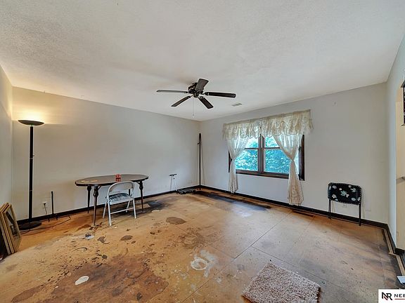 5th image of 5646 S 42nd Street Ct
