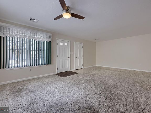 4th image of 6834 Seneca Ridge Dr