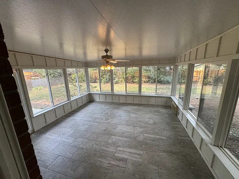 1226 S Pratt Pkwy — Photo 5
